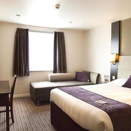 Premier Inn Dundee North Zewnętrze zdjęcie