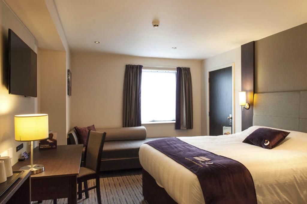 Premier Inn Dundee North Zewnętrze zdjęcie