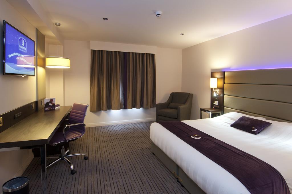 Premier Inn Dundee North Zewnętrze zdjęcie