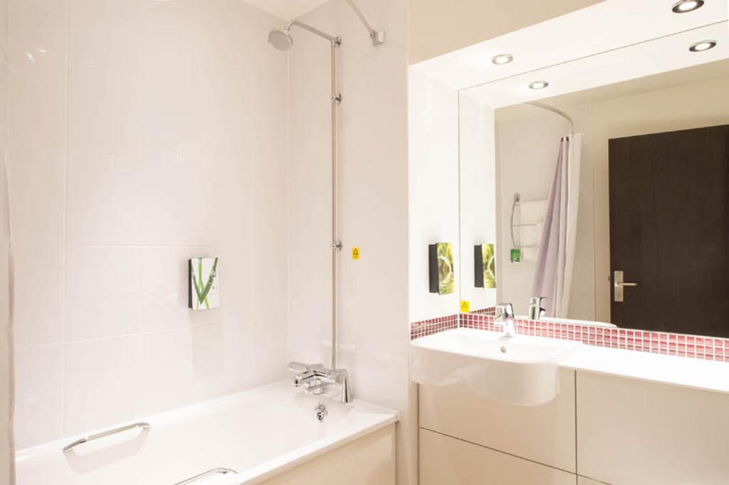 Premier Inn Dundee North Zewnętrze zdjęcie